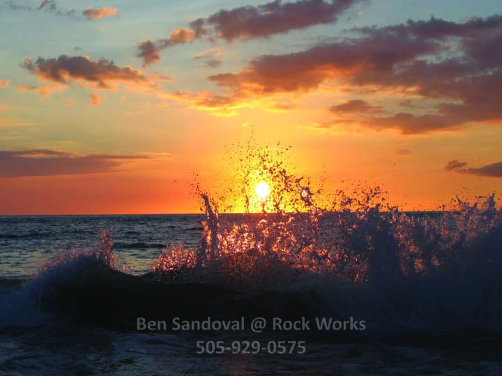 Print on Canvas 'Sunset in Hawaii', by Ben Sandoval